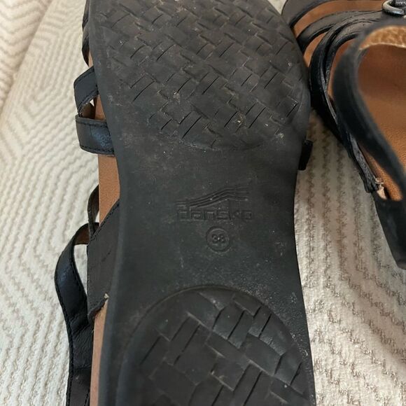 Dansko leather gladiator Black Sandals 38/8 comfy straps - Picture 6 of 7